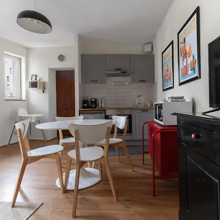 La Grande Maison - Centre Apartamento